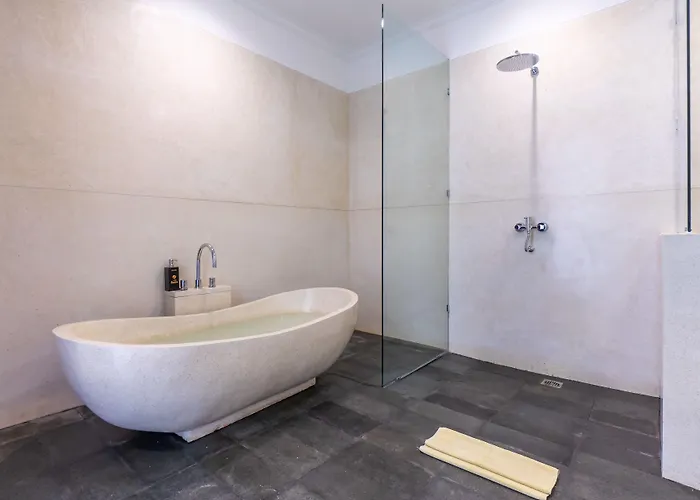 Hotel Sonia Bisma Ubud