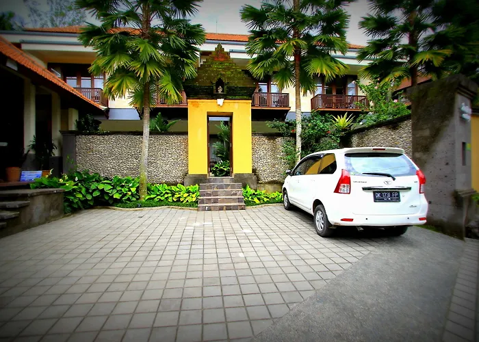 Sonia Bisma Hotel 3*